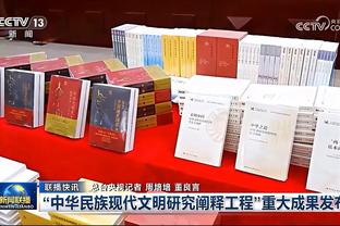 Ins突破4400万粉丝，小熊晒潮男穿搭照送上感谢：谢谢大家？